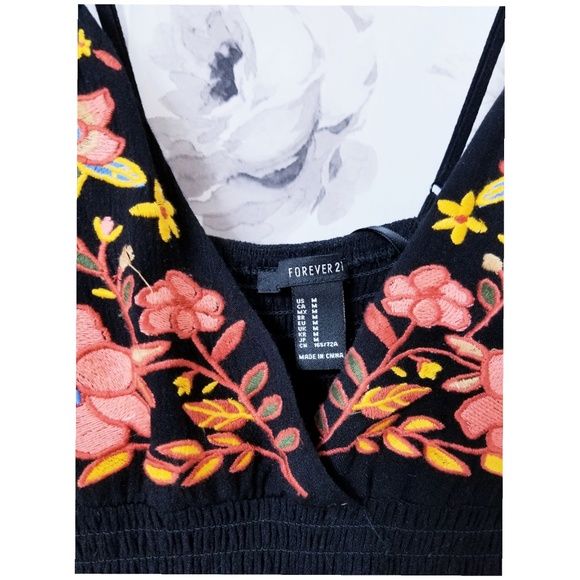 Embroidered Floral Romper - Picture 3 of 3